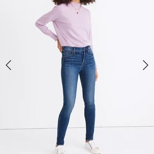 Petite 10" High-Rise Skinny Jeans in Bradshaw Wash